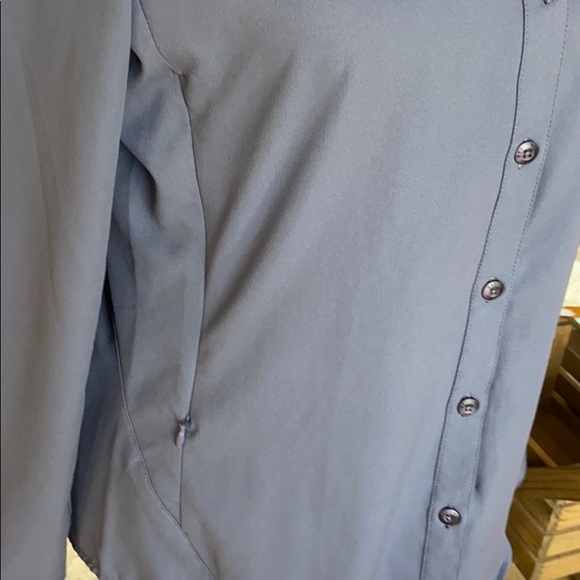 Women’s Size S REI breathable Hiking/Fishing Button Down - Picture 2 of 8